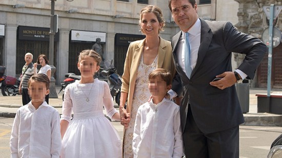 Luis Alfonso de Borbón y Margarita Vargas celebran la comunión de Eugenia de Borbón