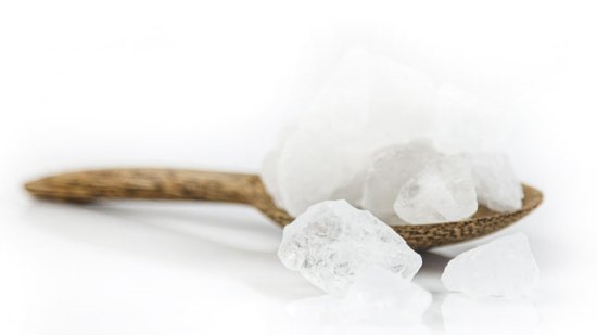 Beneficios y usos de la piedra de alumbre