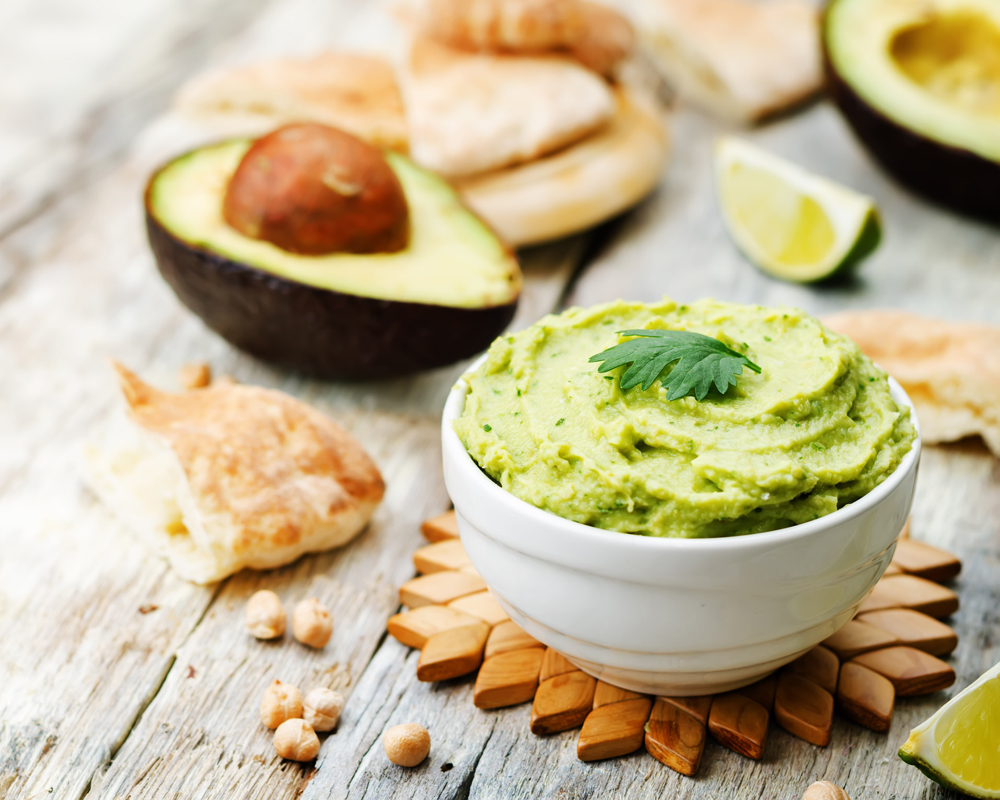 Hummus de aguacate.