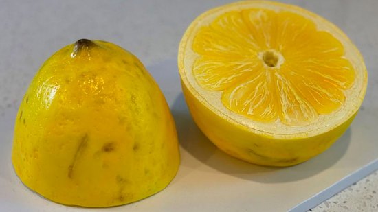 Así son las tartas hiperrealistas que parecen objetos cotidianos de Luke