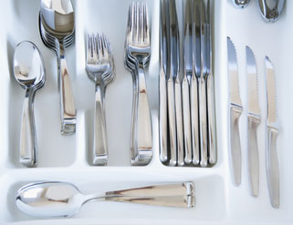 Trucos para limpiar los cubiertos de plata