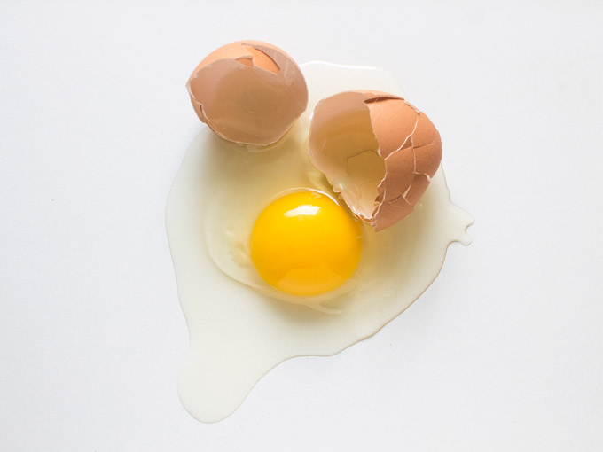 10 trucos para quitar las manchas de huevo