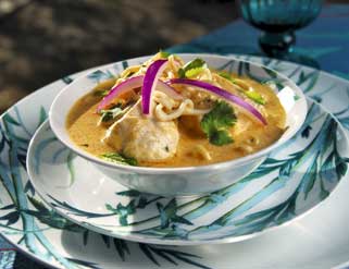 Sopa de noodles y pescado