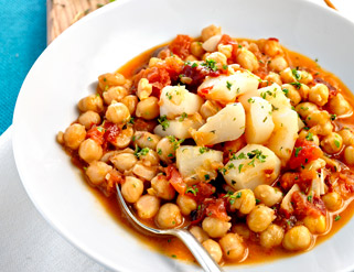 Garbanzos con chocos