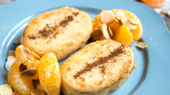 crema frita con mandarinas