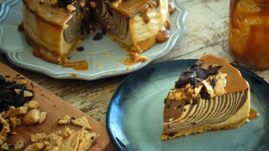 Cheesecake de chocolate y turrón