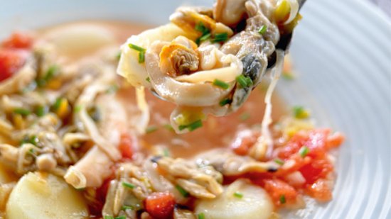 sopa de moluscos con patatas