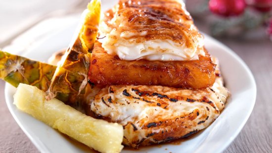 Piña caramelizada con crema catalana
