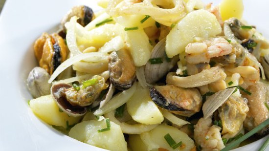 Patatas a la Marinera