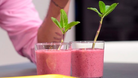 Smothie de pomelo y frutos rojos