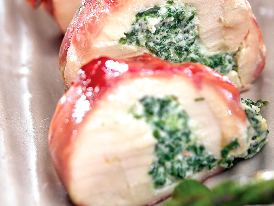 Pechugas rellenas de espinacas y queso ricotta