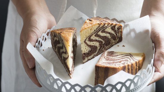 bizcocho bicolor de chocolate