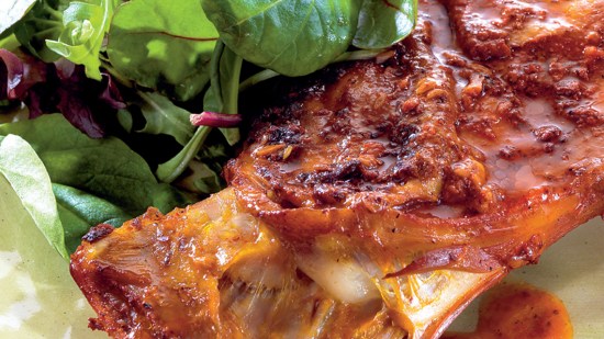 Paletilla de cabrito asado