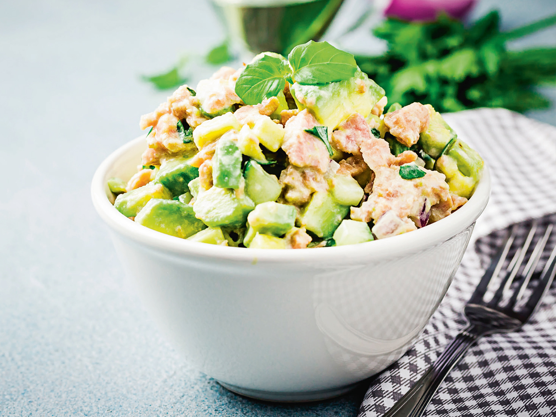 Ensalada de aguacate y pepino