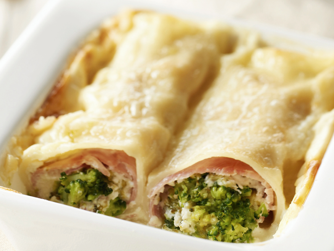 Canelones con panceta y brócoli