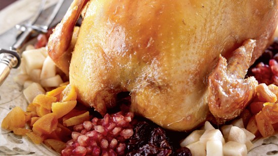 Capón al horno con frutas