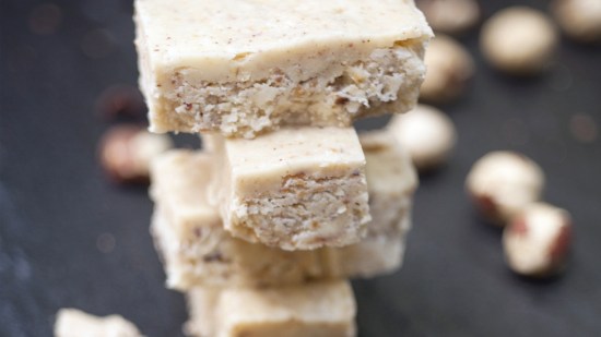 Turrón con muesli y avena