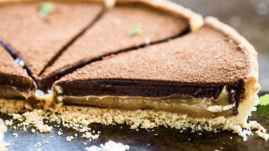 tarta de chocolate y caramelo