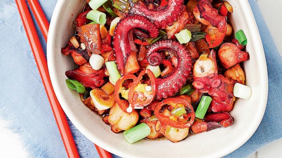 Pulpo con jengibre y chile