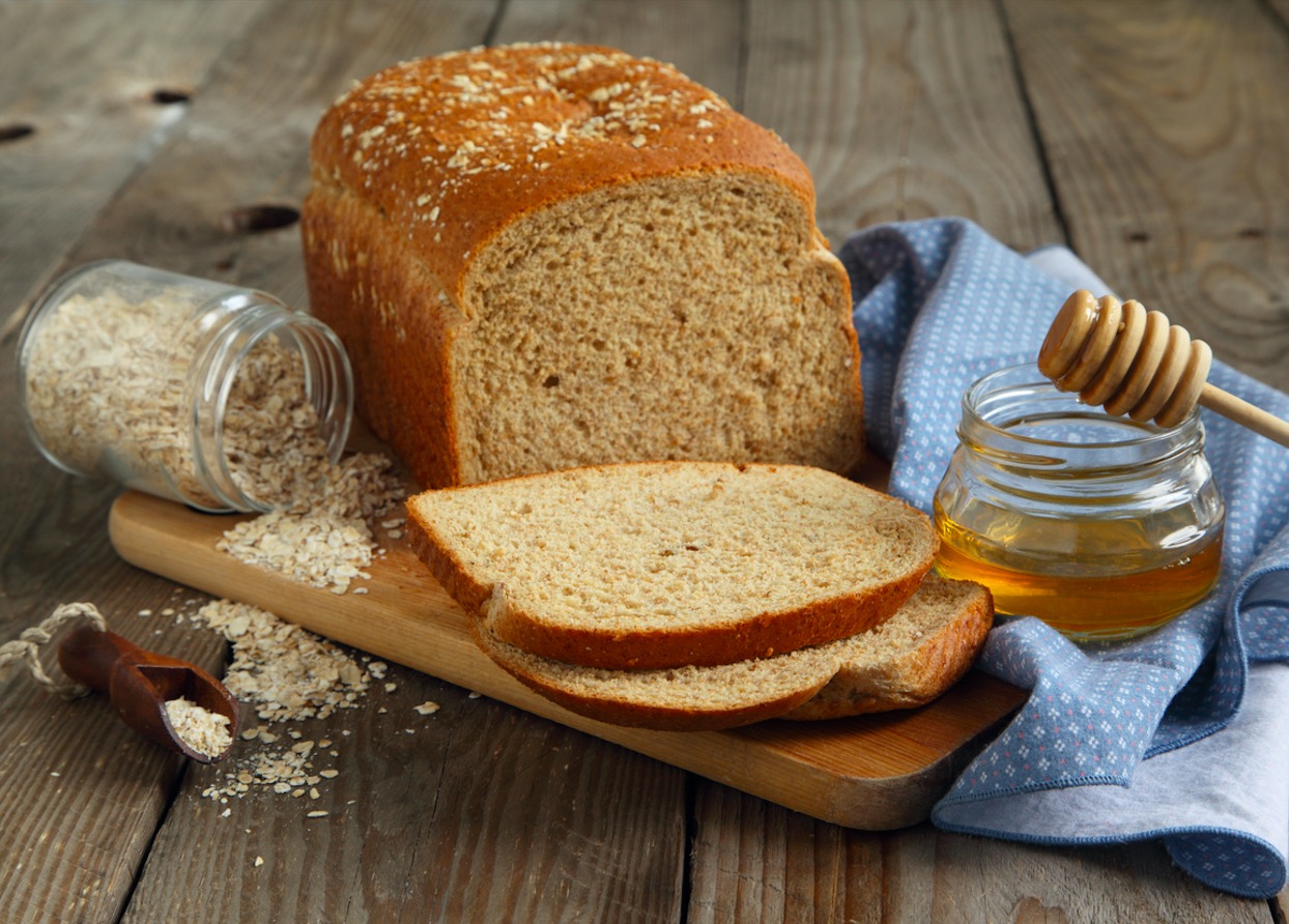 Pan de molde de avena y trigo