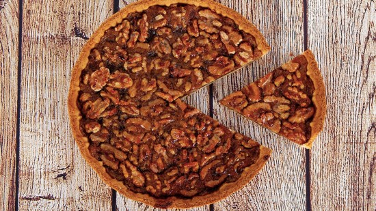 Pastel de nuez 'pecan pie': el postre más famoso de América