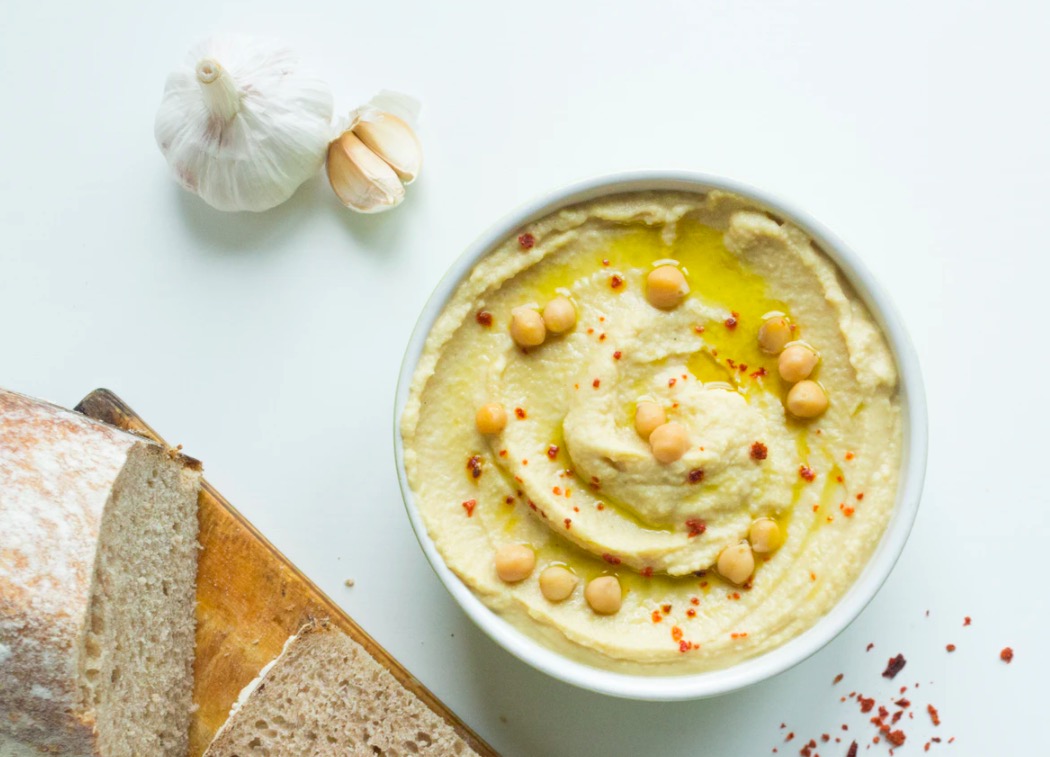 Salsa de ajo con eneldo