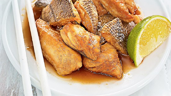 Pescado marinado en jengibre y vinagre de arroz