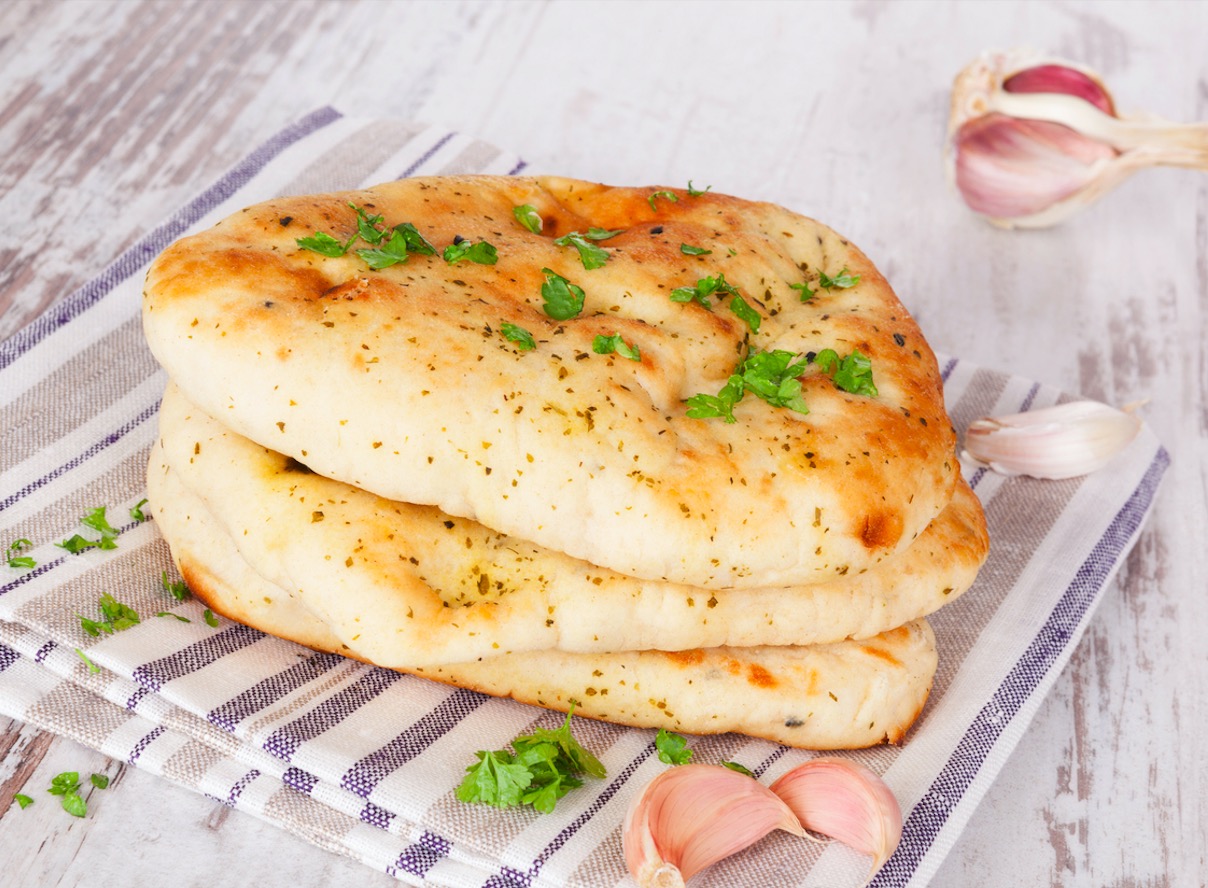 Pan de ajo y hierbas: el mejor acompañante para tus platos