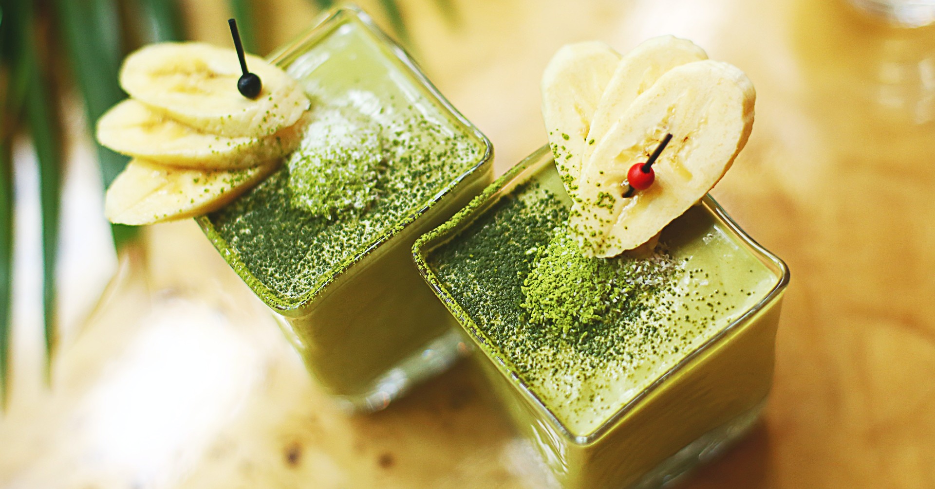 Batido cremoso de aguacate y plátano