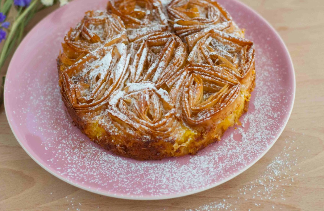 Ruffled milk cake: el pastel de leche griego más bonito