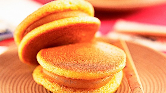 Dorayakis rellenos de crema de whisky