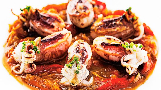 Sepietas con escalivada