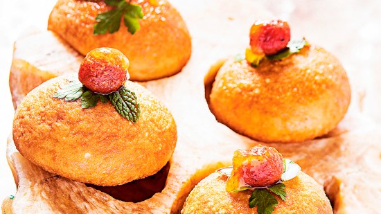 Bocata crujiente de sobrasada y mermelada picante de albaricoque