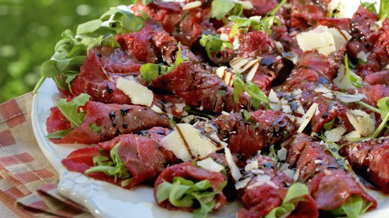 Rollitos de carpaccio