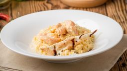 Risotto al limón con salmón