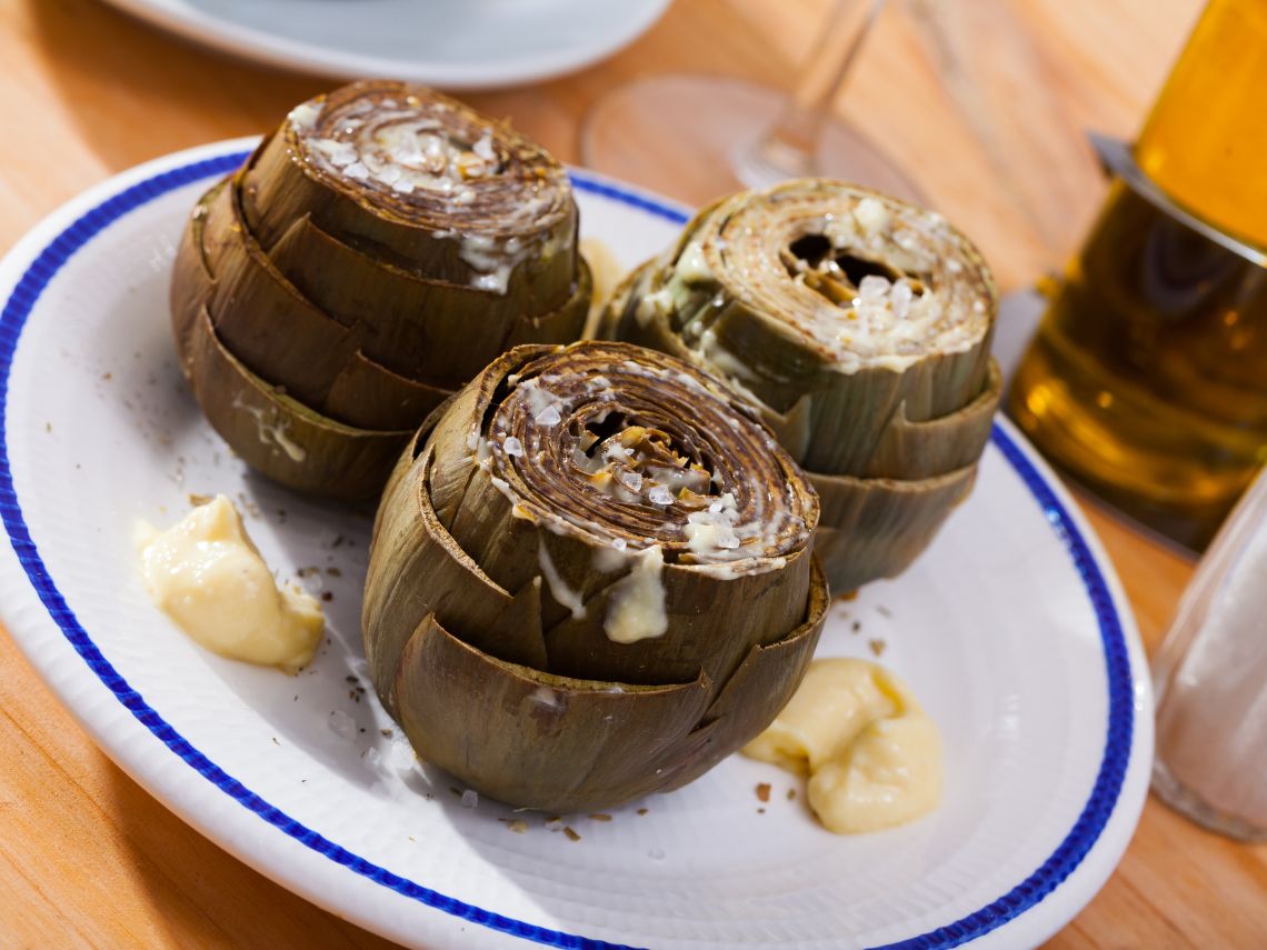 Alcachofas en salsa verde