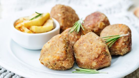 Albóndigas de pollo y manzana