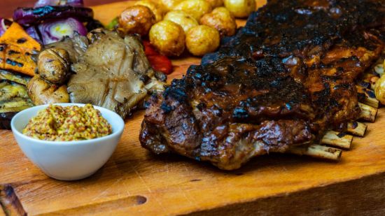 Costillas de cerdo al horno con salsa barbacoa