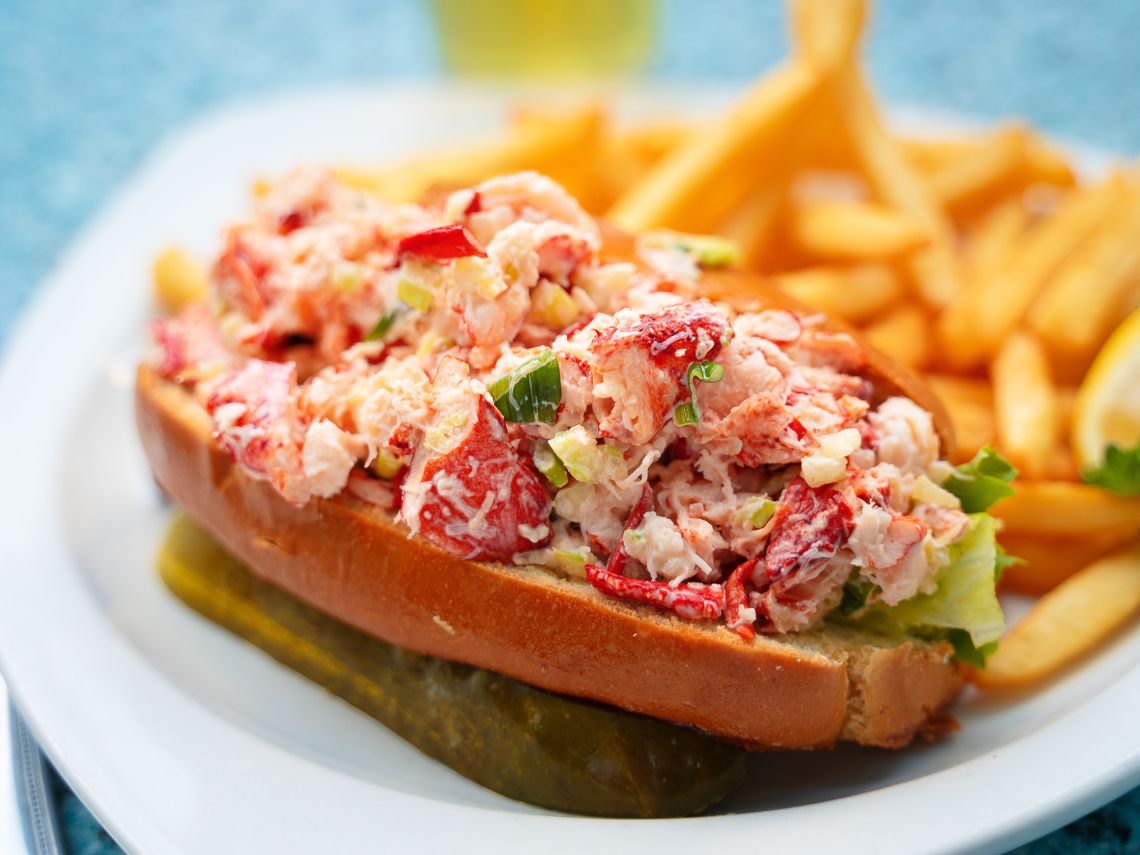 Lobster roll de bogavante