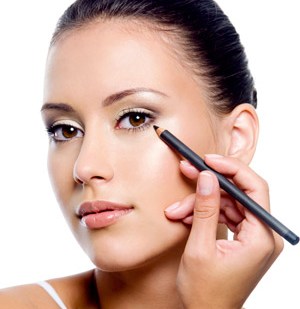 15 soluciones rápidas para los problemas con el maquillaje