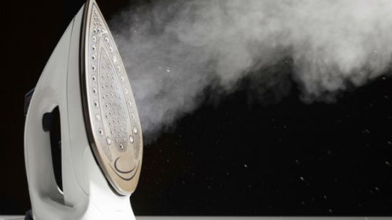 Apunta los trucos para limpiar la plancha