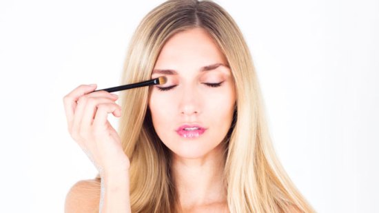 Problema beauty: ¡tengo los párpados grasos!