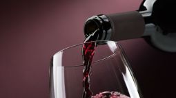 Consejos para acertar con el vino en una comida de fiesta