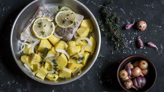 Cómo cocinar la merluza para que quede jugosa