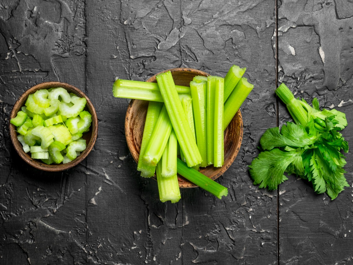 trozos de apio