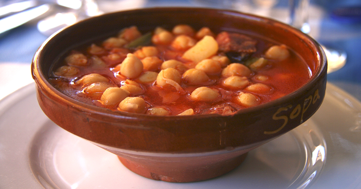 La cocina gitana, una gastronomía dominada por los potajes