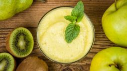 Receta de batido de kiwi y manzana