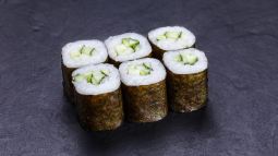 Cómo hacer rollo de sushi de pepino