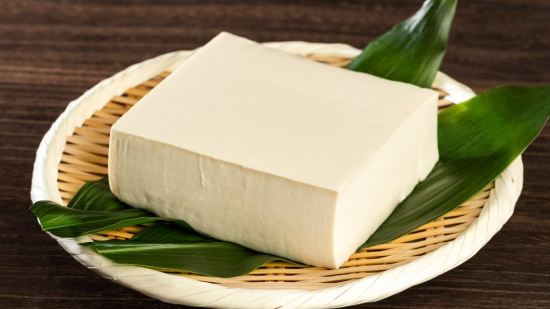 Cocinando el tofu sedoso