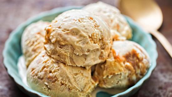 Helado de caramelo salado: receta rápida sencilla